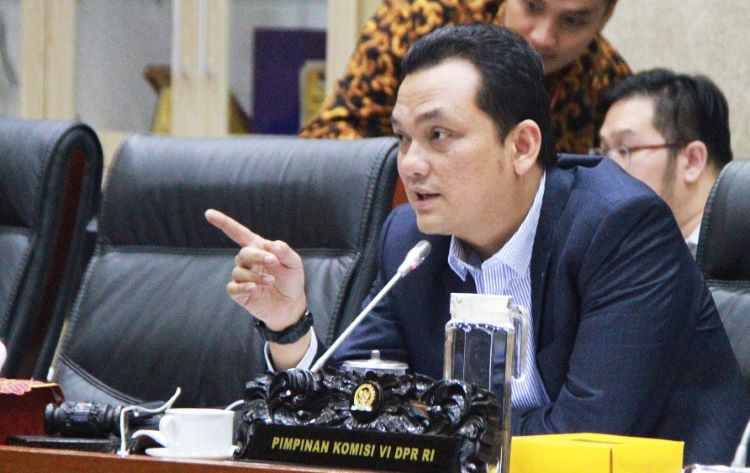 Vaksinasi Mandiri Diapresiasi, Segera Siapkan Payung Hukum